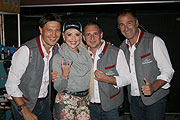 Hannah mit den Ziliertaler Haderlumpen (©Foto: Martin Schmitz)